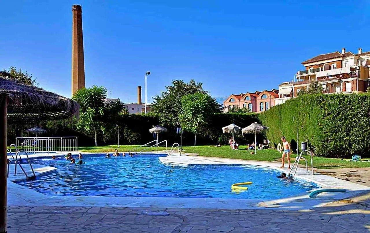 Grand Patio Apartment Torre Del Mar Spain
